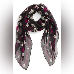 NWT Alexander McQueen starlight skull scarf